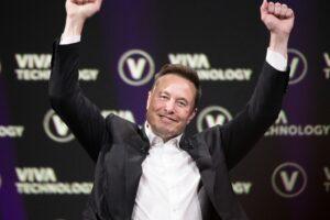Elon Musk’s new “Freedom Squad” features Alex Jones and Andrew Tate 